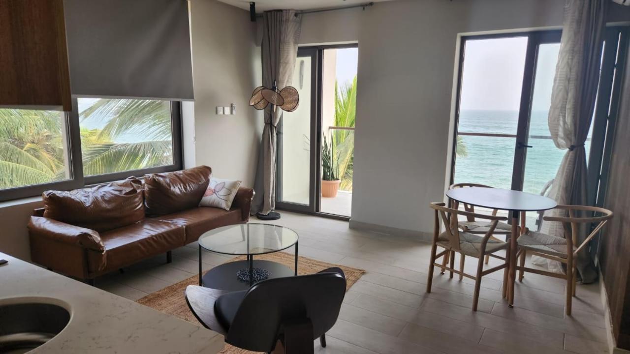 Serenity Terraces Beach, Hotel - Kokrobite Ngoại thất bức ảnh