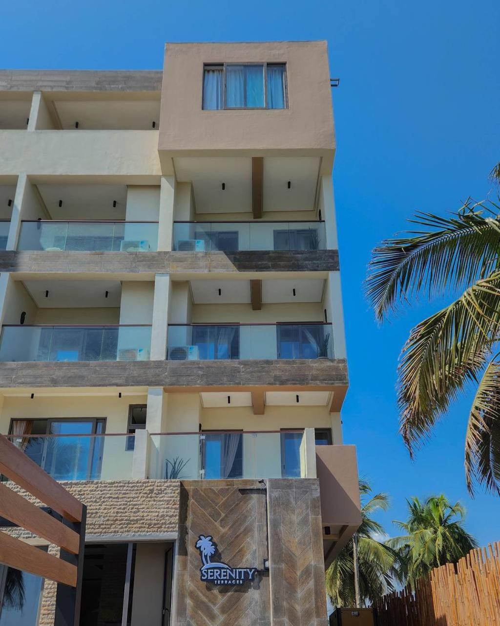 Serenity Terraces Beach, Hotel - Kokrobite Ngoại thất bức ảnh